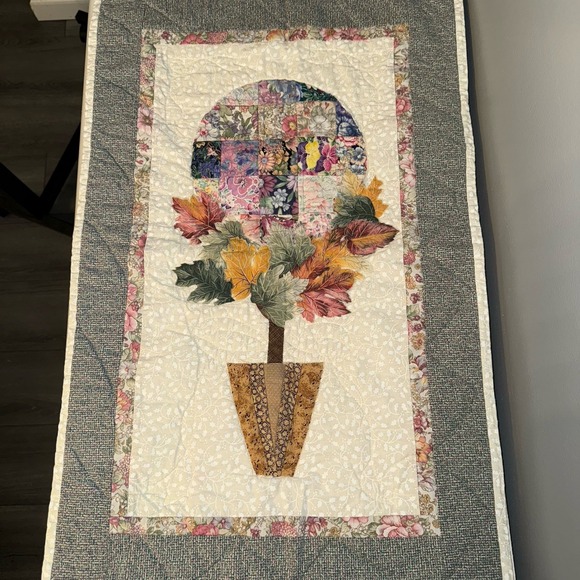 Handmade Other - Handmade Floral Quilted Wall Art Country Charm Cottage Farmhouse 30x19"